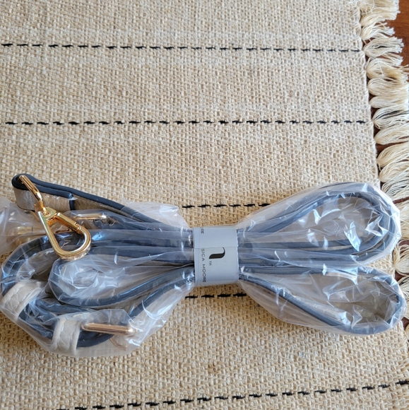 Jessica Moore tote - Picture 3 of 3